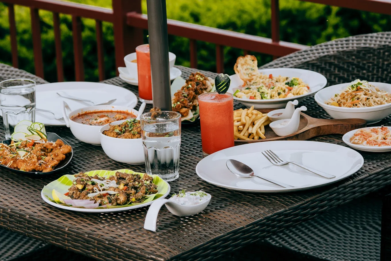 Fine dining table setting